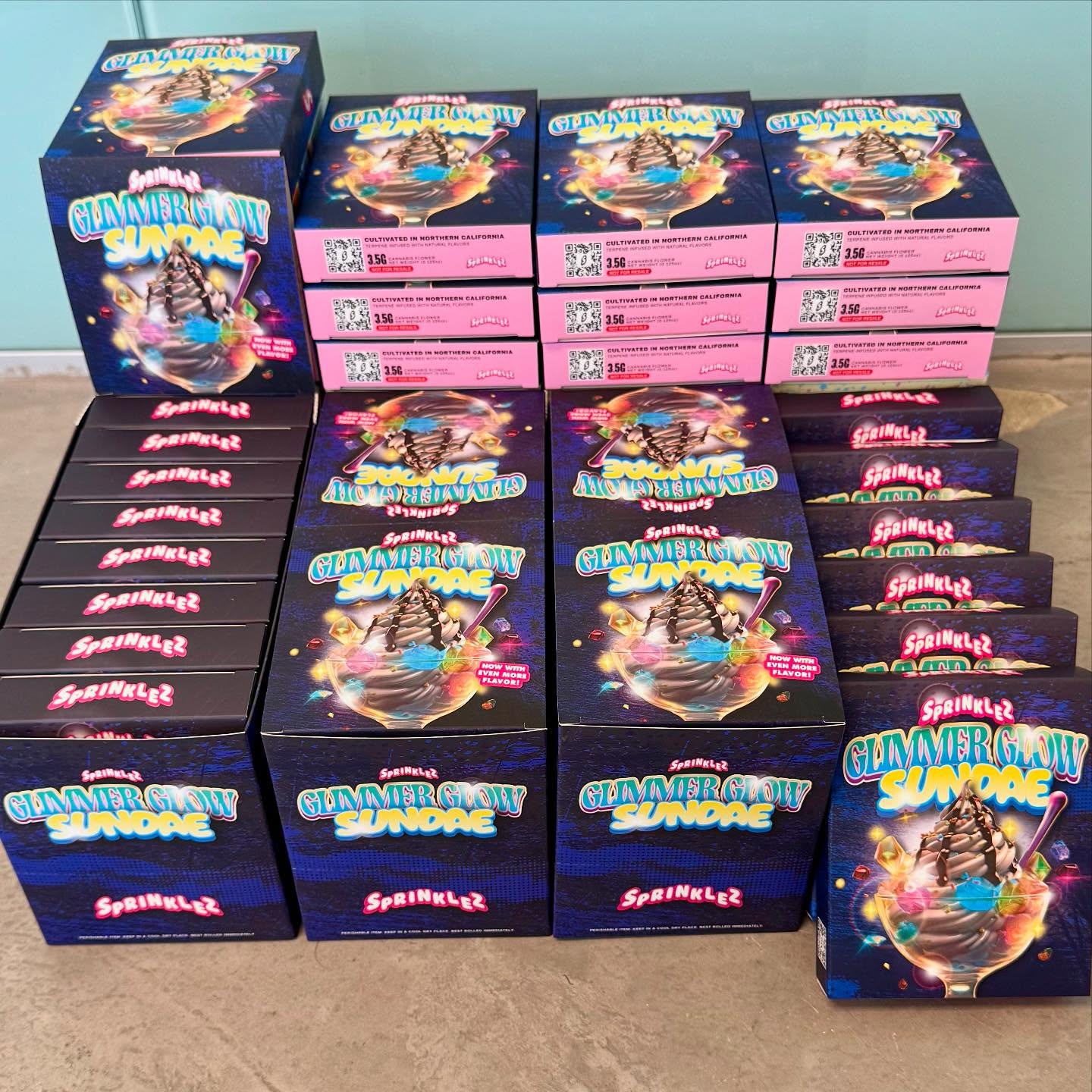 GlimmerGlow Sundae🍨✨