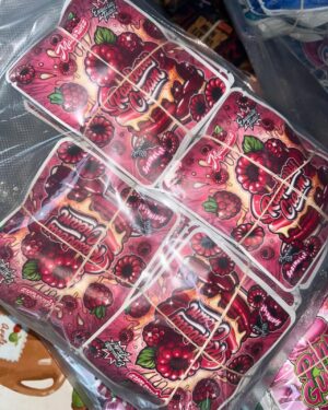 Raspberry Cream 🍇🍨